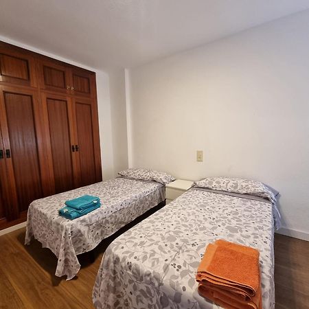 Apartamento En Alquiler Parque 8, Playa De Gandia Bagian luar foto