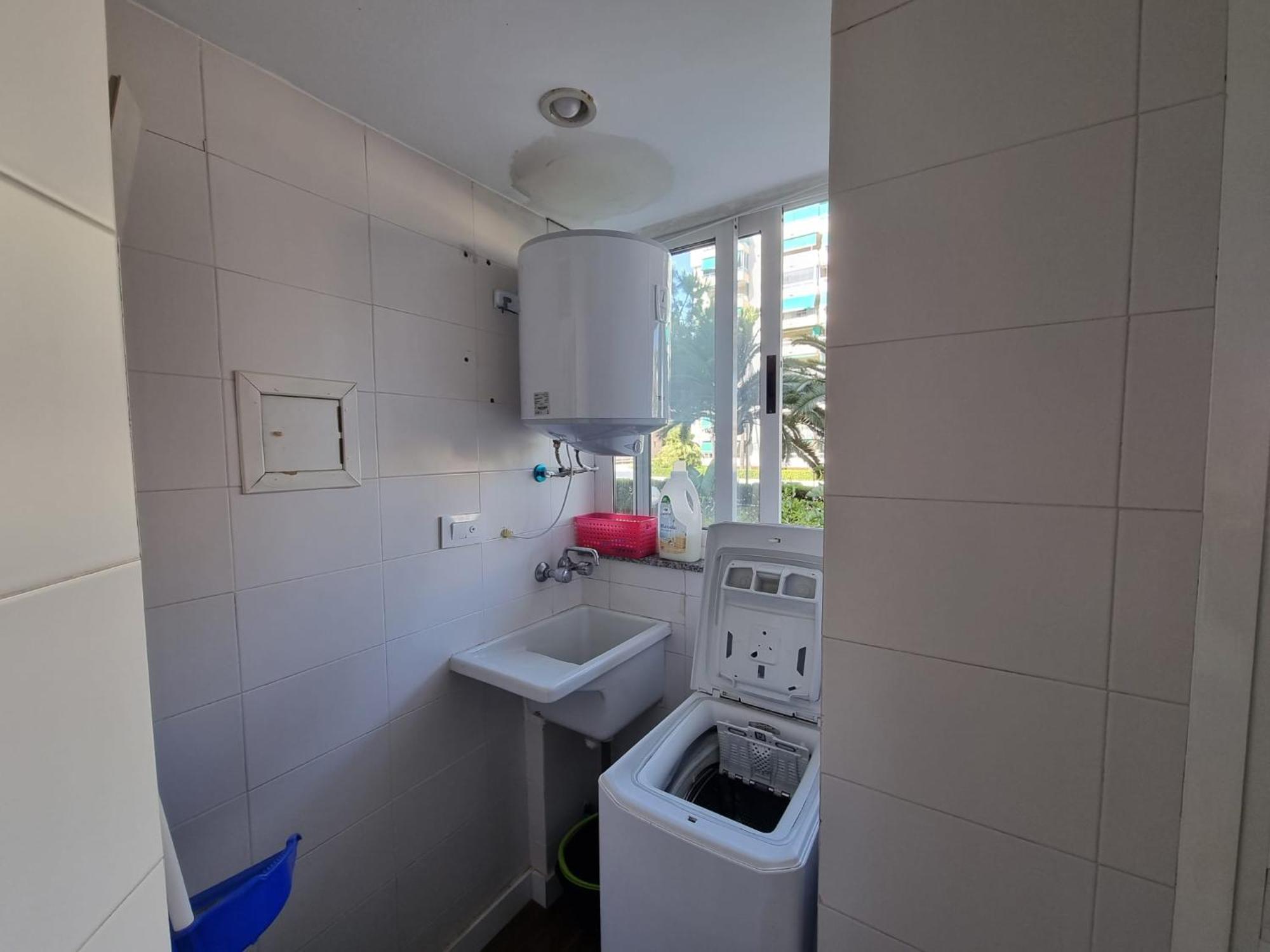 Apartamento En Alquiler Parque 8, Playa De Gandia Bagian luar foto